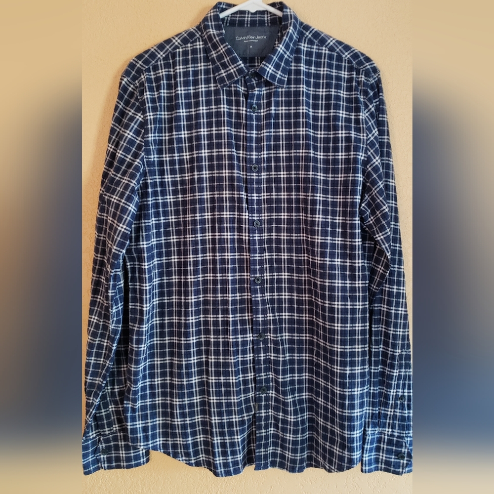 CALVIN KLEIN Button Up Long Sleeved Shirt